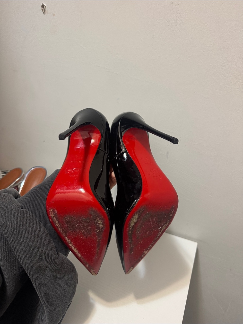 Christian Louboutin Black Patent Pointed Toe Red Soles "so kate" (AUTHENTIC) - Picture 3 of 3